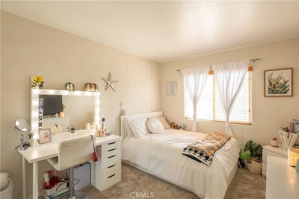 13295 13295 Hollister, Hesperia, California 92344 home-pic-28